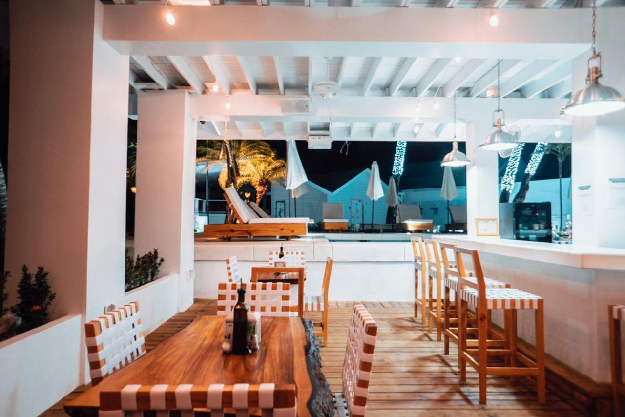 Luna Beach Luxury Boutique Beach Front Resort Jobs Bight Exterior photo
